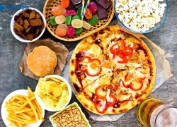 Thức ăn nhanh và 13 mối nguy cho sức khỏe