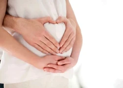 Vợ đi học cao học trở về với bụng bầu, tôi viết đơn ly hôn nhưng lời cô ấy nói khiến tôi chết lặng