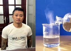 Bắt đối tượng hất axit vào mặt người đi đường rồi bỏ trốn