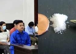 Tòa trả hồ sơ vụ mua bán, tàng trữ hàng trăm kg xyanua