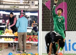 Về Nghệ An ghé sạp quả của mẹ Cao Văn Bình: Hotboy vạn người mê vẫn ra chợ bê hàng, rửa bát cho mẹ