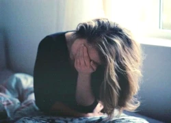 Biết tin người yêu mang bầu, câu hỏi của gã đàn ông khiến cô gái lạnh người