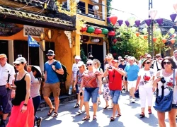 Việt Nam đón 3,5 triệu lượt khách du lịch dịp nghỉ Tết dương lịch 2026