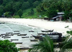 Phú Quý gây bất ngờ trên báo Thái