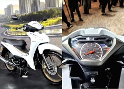 Honda Wave 110 Thái thế hệ mới trình làng: Tích hợp CBS, vẫn "ăn xăng như ngửi"