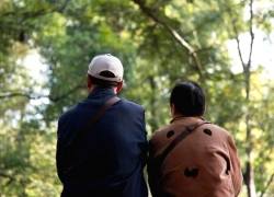 Mua nhà báo hiếu cha mẹ, nhưng chỉ 1 năm sau tôi phải đưa họ về quê