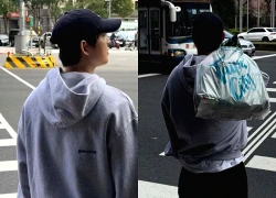 Song Joong Ki xách túi rác thôi cũng khiến 290.000 người ngỡ ngàng