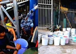 Cảnh người dân ở Đồng Nai xếp hàng chờ hứng từng xô nước sinh hoạt