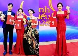 Việt Hương nhận liên tiếp 3 giải thưởng, tiết lộ về 'hậu phương' vững chắc