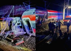 Số thương vong tăng mạnh trong vụ tàu trật bánh ở Tây Ban Nha