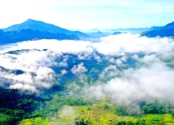 Pù Luông mùa nước đổ: Ruộng bậc thang hóa "gương trời" mê hoặc du khách