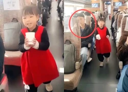 Bức ảnh đang gây tranh cãi: Đứa trẻ tự tin, dũng cảm hay cha mẹ thiếu tế nhị, không nhắc nhở con ở nơi công cộng?