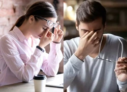 Đừng để đôi mắt "quá tải" sau mỗi ngày làm việc