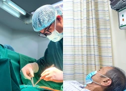 Người đàn ông 69 tuổi phát hiện khối ung thư gan 20 cm, bên trong xuất huyết từ dấu hiệu dễ bị bỏ qua