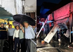 Chủ tịch Hà Nội yêu cầu điều tra vụ cháy xưởng sửa chữa xe máy khiến 2 người chết