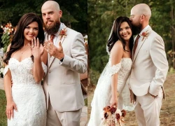 Cô gái kết hôn với anh trai ân nhân sau 23 năm, vị khách lạ ở đám cưới gây chú ý