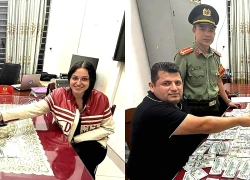 Nhặt được ví tiền ở Đà Nẵng, nữ du khách Ukraina mang đến đồn công an