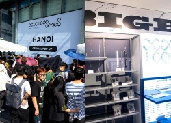 Chưa đến 2 triệu đồng đã sở hữu lightstick mới của BIGBANG, cảnh tượng gây choáng ngay lúc này tại Hà Nội