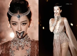 Địch Lệ Nhiệt Ba lên top 1 Weibo với màn thả cánh bướm trên môi