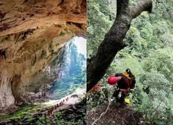 Phát hiện một hố sụt khổng lồ sâu 120 m chưa từng thấy tại Phong Nha - Kẻ Bàng: Từ vùng tối trên Google Earth, chuyên gia bất ngờ khi thấy thứ bên dưới