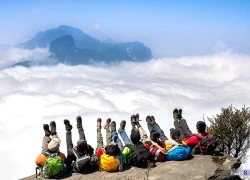 Mùa lạnh, Gen Z lên núi săn mây và ngắm sao