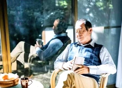 Thầm trách bố 20 năm vì tuổi thơ không có mẹ: Sự thật phía sau khiến tôi ân hận cả đời