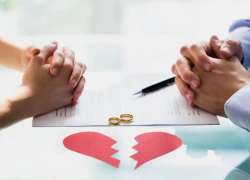 Tôi quyết định ly hôn, thoát ra khỏi vỏ bọc hoàn hảo