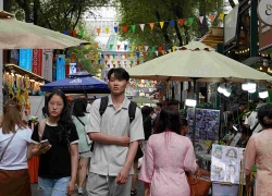 Khách châu Á dẫn dắt tăng trưởng du lịch mùa cao điểm