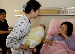 Sinh con được 3 ngày đã nghe lời chồng về quê ở cữ nghỉ Tết luôn, chuỗi ngày sau đó tôi mới thấu nỗi khổ không nói nên lời
