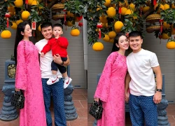 Bí ẩn mùng 2 Tết: Chu Thanh Huyền diện áo dài bên Quang Hải, netizen ngơ ngác "ủa người ở Singapore thi đấu là ai"?