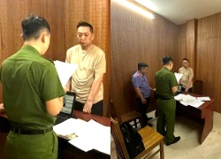 Người nước ngoài lẻn vào nhà hàng, trộm cắp gần 200 triệu đồng