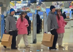 Vợ chồng nữ ca sĩ đình đám hẹn hò mùng 4 Tết, dính ngay tin mang thai