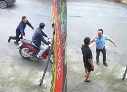 Vụ người đàn ông 'mượn' xe máy của người dân phóng như bay, lộ sự thật khó tin?