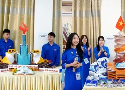 Nữ sinh giải Nhất quốc gia môn Ngữ văn tiết lộ 'bí kíp' đọc sách hiệu quả