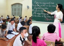 Công bố 12 nhóm ngành "hút" thí sinh nhất 2025: Kinh doanh - quản lý áp đảo, nhóm Sư phạm tăng mạnh