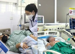 Bệnh nhân mắc cúm B biến chứng nặng, bác sĩ cảnh báo nhiều đối tượng