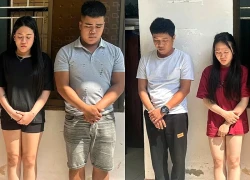 Phát hiện 2 cặp nam nữ dùng hàng cấm trên ô tô giữa đèo vắng