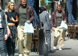 Tóm dính David Beckham đưa con gái đi shopping, nhan sắc "cam thường" của tiểu thư Harper khác trên mạng quá