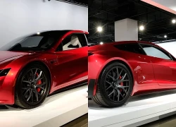 Xe điện Tesla Roadster lại lỡ hẹn với khách hàng