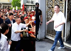 Cựu Thủ tướng Thái Lan Thaksin Shinawatra hưởng ân xá, ra tù trước thời hạn
