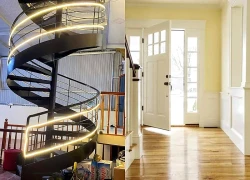 Những mẫu thiết kế cầu thang nhìn đẹp mắt nhưng phạm phong thủy dễ làm hao tài, tốn của