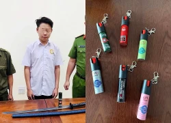 Nam thanh niên mua kiếm, bình xịt hơi cay về để "tự vệ"