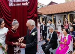 Vợ chồng 70 tuổi làm 'đám cưới vàng', lời nhắn nhủ khiến con cháu nghẹn ngào