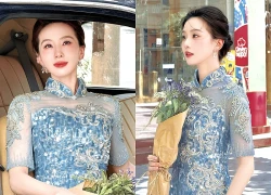 Mỹ nhân đẹp nhất Trung Quốc xuống phố đi bộ Hồ Gươm "đu trend" nàng thơ, xem clip 26 giây mới hiểu thế nào là "tuyệt tác trời ban"