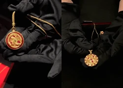 Vì sao nhiều phú bà đã dấn thân vào thú chơi ngọc mà Đào Hỷ Nhi vẫn nặng lòng với trang sức vàng độc bản?
