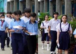 Tuyển sinh lớp 10 ở TPHCM: Bố trí phòng riêng và người viết hộ cho nhiều thí sinh