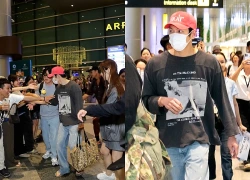 Hình ảnh tài tử Ji Chang Wook bị fan nắm tay, lôi kéo khi sang Việt Nam gây bùng nổ Threads