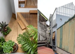 Cầu thang tạo điểm nhấn và nét duyên cho nhà nhỏ