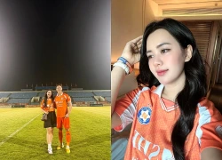 Cam thường bóc nhan sắc hoa khôi ĐH Vinh đi cổ vũ Quế Ngọc Hải vòng cuối V.League 2025/26