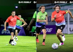 Dàn huyền thoại LA LIGA hội ngộ người hâm mộ tại TP.HCM trong trận cầu lịch sử